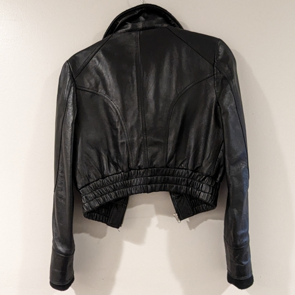 Genuine Leather Black Cropped Moto Jacket Size Small - Preloved - Picture 3 of 7